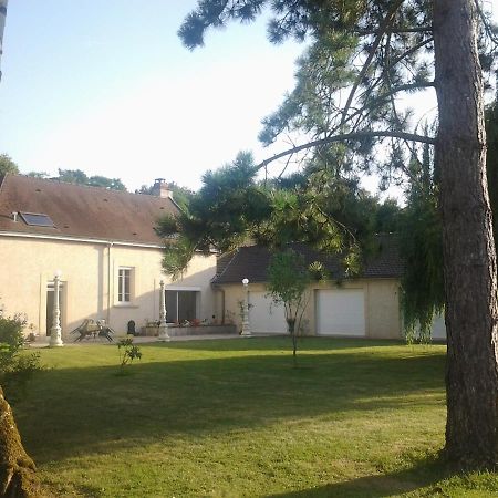 Bed and Breakfast La Bonne Adresse Val de Livre Exteriér fotografie